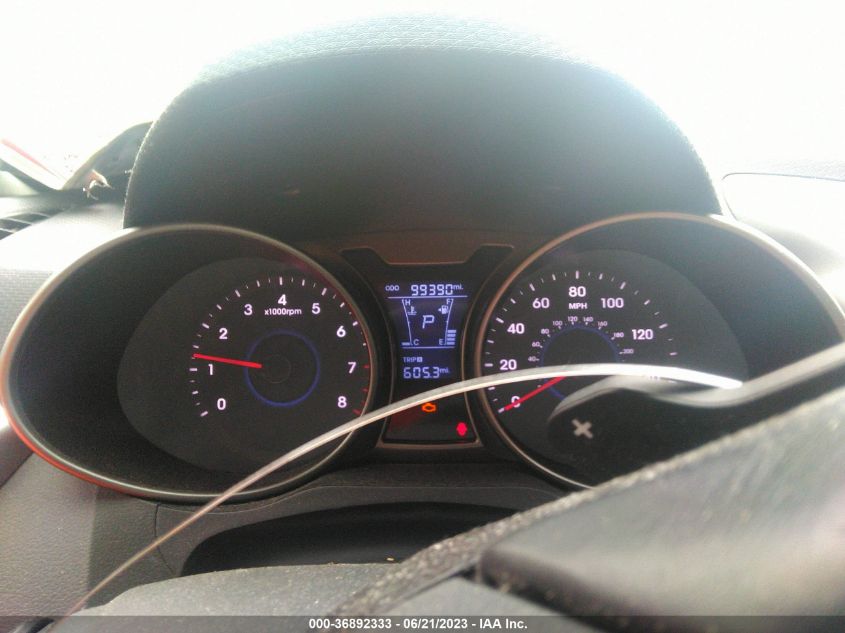 2013 HYUNDAI VELOSTER W/BLACK INT - KMHTC6AD2DU171013