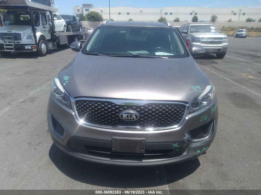 2016 KIA SORENTO LX - 5XYPG4A39GG138151