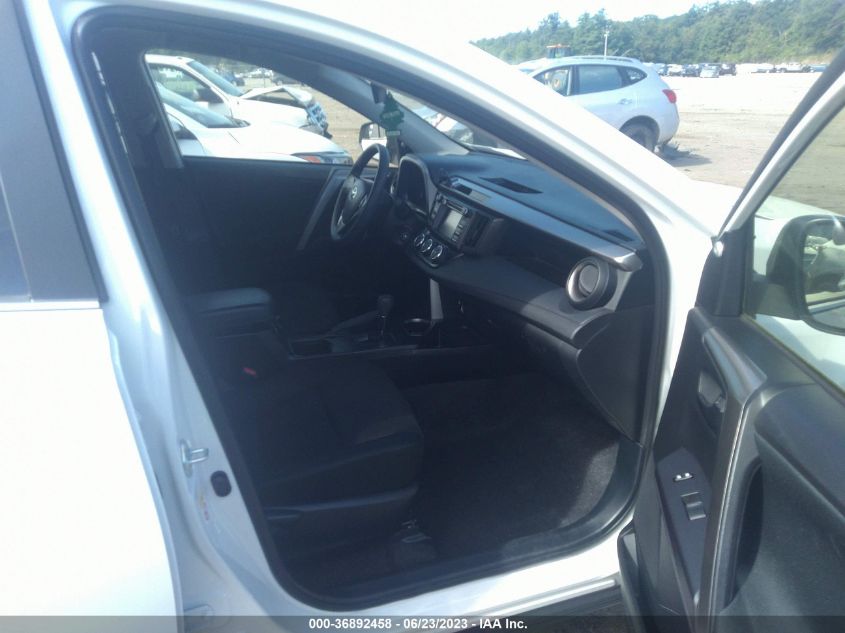 2018 TOYOTA RAV4 LE - JTMBFREV7JJ746294