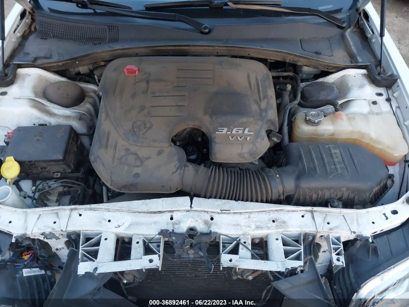 2015 CHRYSLER 300 300C PLATINUM - 2C3CCAPGXFH867833