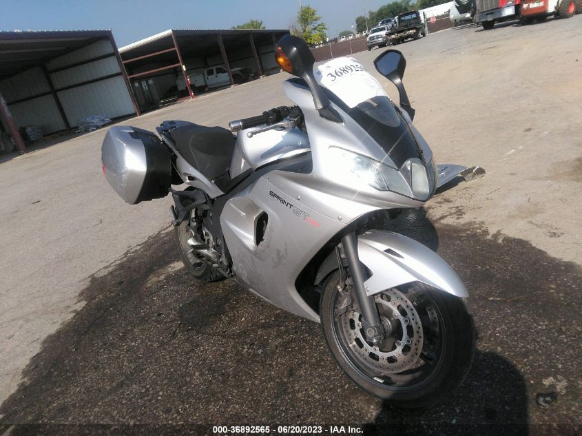 2011 TRIUMPH MOTORCYCLE SPRINT GT/ABS SMT601PK9BJ465723