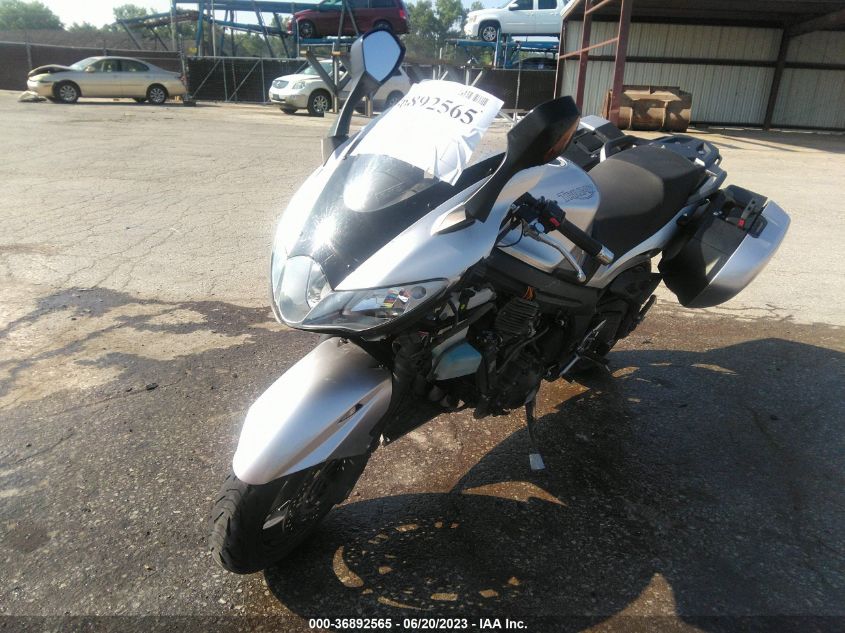 2011 TRIUMPH MOTORCYCLE SPRINT GT/ABS - SMT601PK9BJ465723