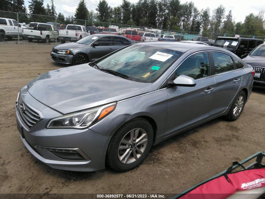 2015 HYUNDAI SONATA 2.4L SE - 5NPE24AF2FH228751