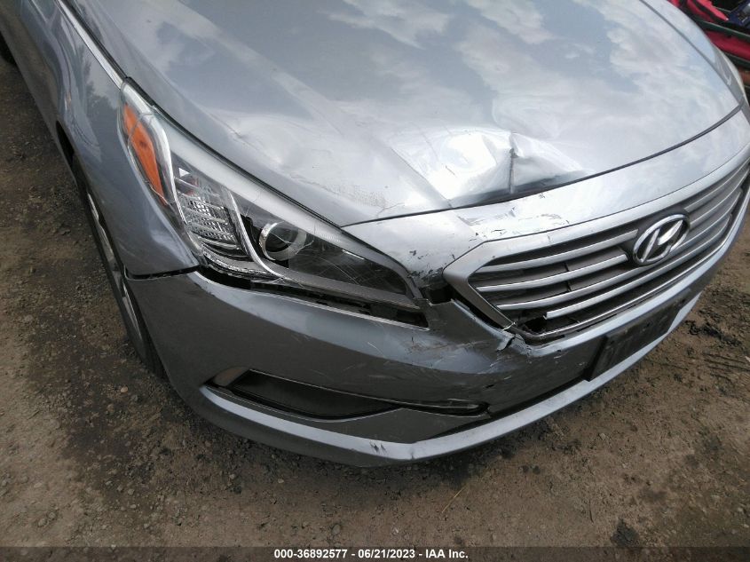 2015 HYUNDAI SONATA 2.4L SE - 5NPE24AF2FH228751