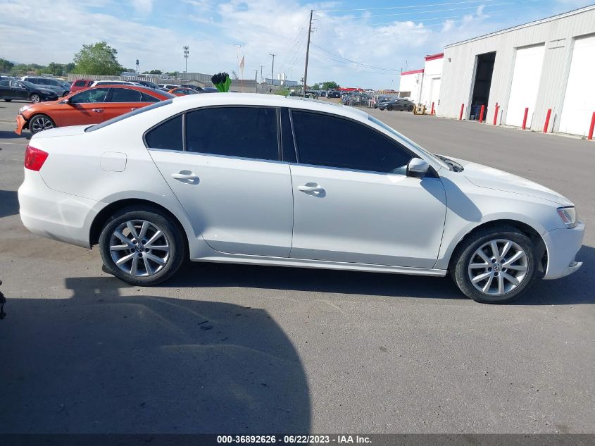 2013 VOLKSWAGEN JETTA SEDAN SE W/CONVENIENCE/SUNROOF - 3VWDP7AJXDM410317