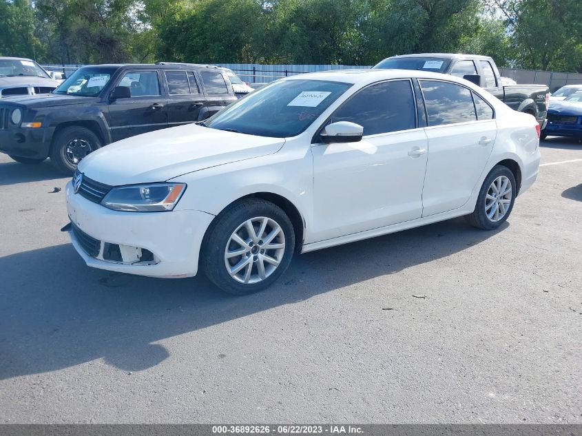 2013 VOLKSWAGEN JETTA SEDAN SE W/CONVENIENCE/SUNROOF - 3VWDP7AJXDM410317