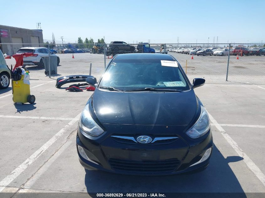 2013 HYUNDAI ACCENT SE - KMHCU5AEXDU137952