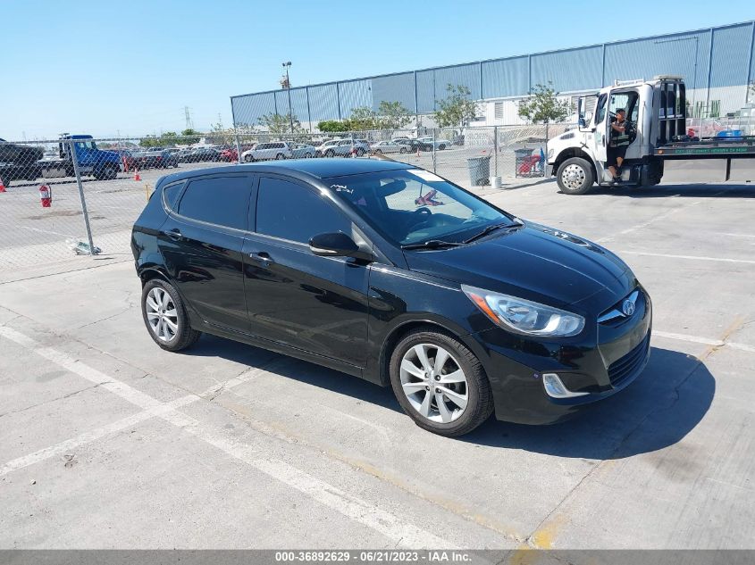 2013 HYUNDAI ACCENT SE - KMHCU5AEXDU137952