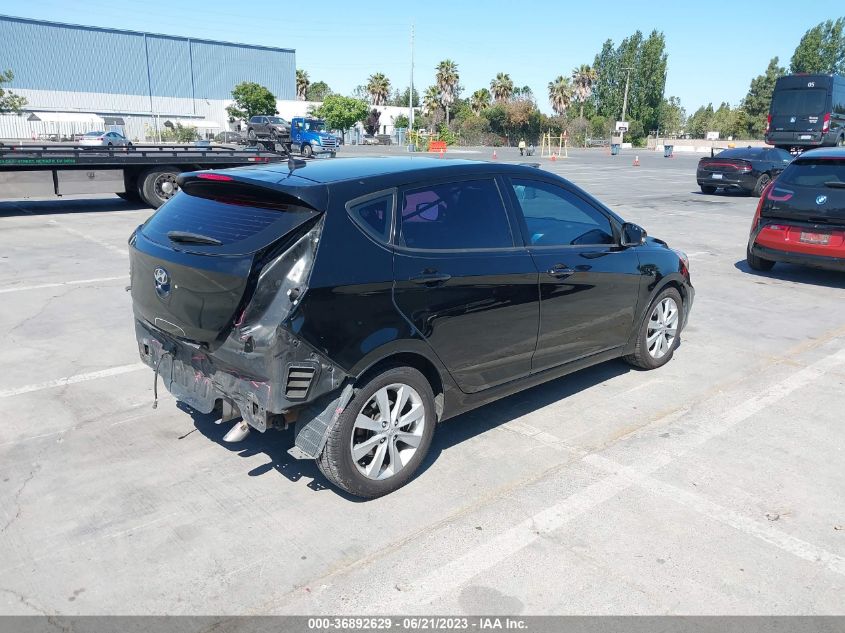 2013 HYUNDAI ACCENT SE - KMHCU5AEXDU137952