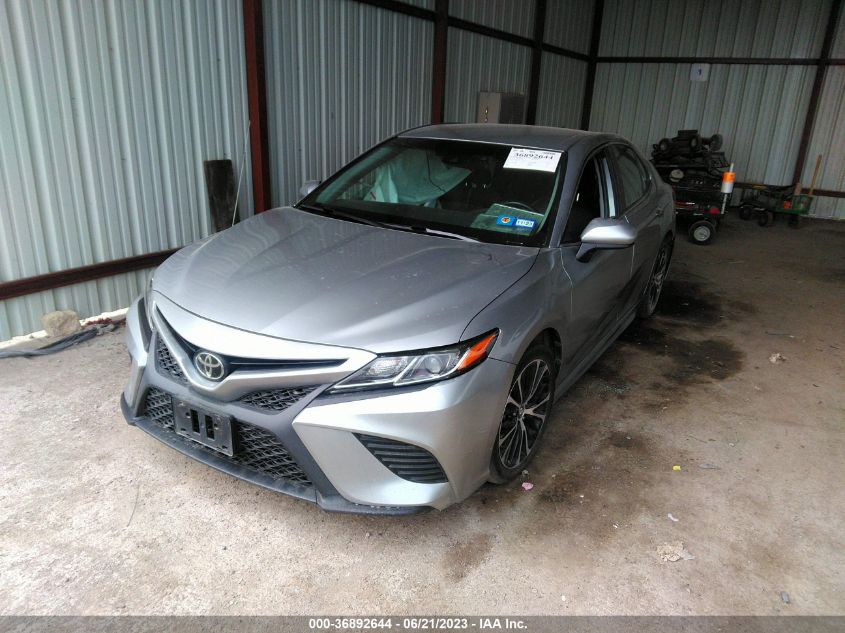 2020 TOYOTA CAMRY SE/SE NIGHT SHADE - 4T1G11AK1LU927003