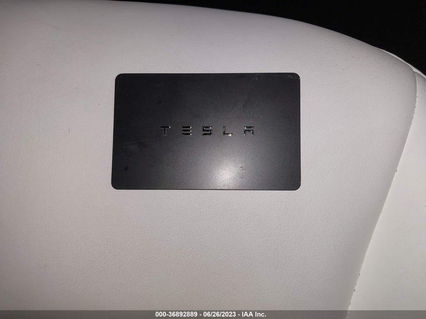 VIN 5YJ3E1EB9JF147676 2018 TESLA MODEL 3 LONG RANGE