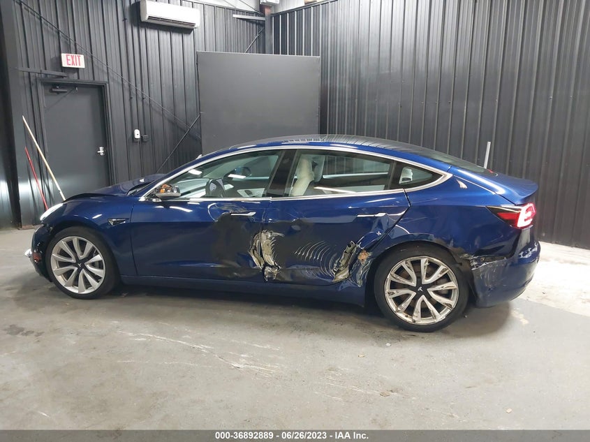 VIN 5YJ3E1EB9JF147676 2018 TESLA MODEL 3 LONG RANGE