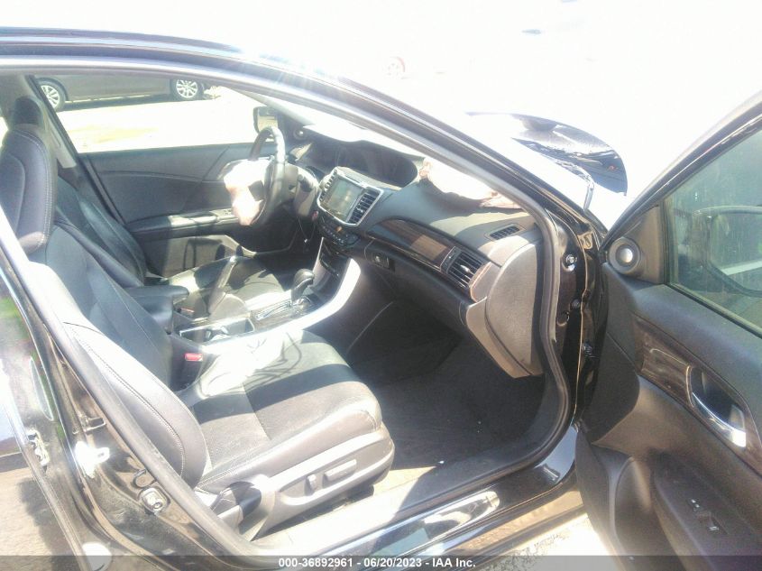 2016 HONDA ACCORD SEDAN EX-L - 1HGCR2F88GA039307