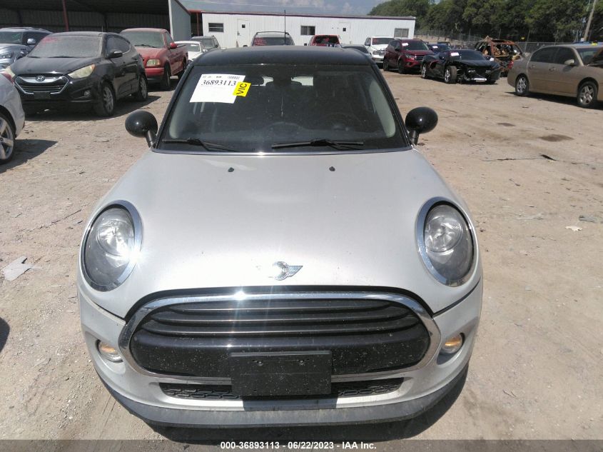 2016 MINI COOPER HARDTOP 4 DOOR WMWXU1C52G2D11752