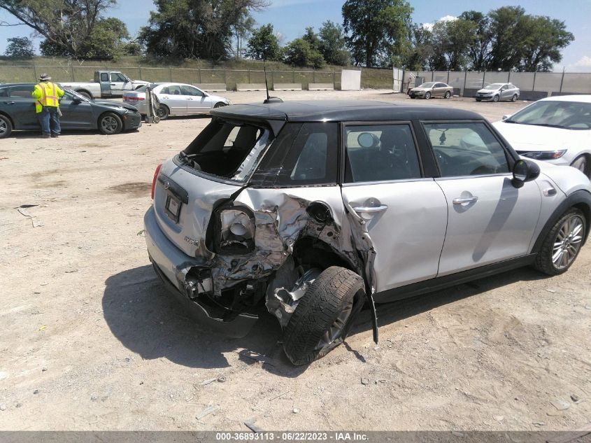 2016 MINI COOPER HARDTOP 4 DOOR WMWXU1C52G2D11752