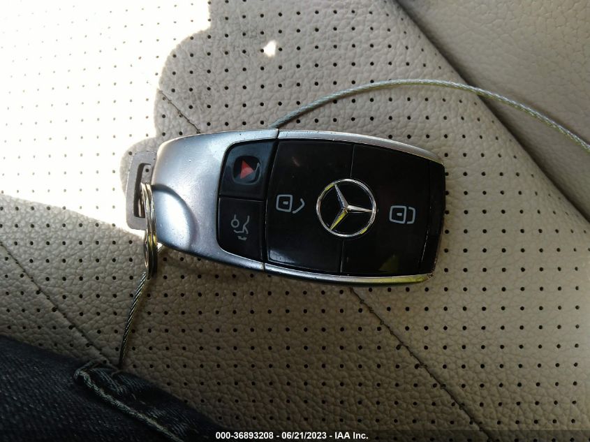 2017 MERCEDES-BENZ E-CLASS E 300 - WDDZF4KB8HA126971