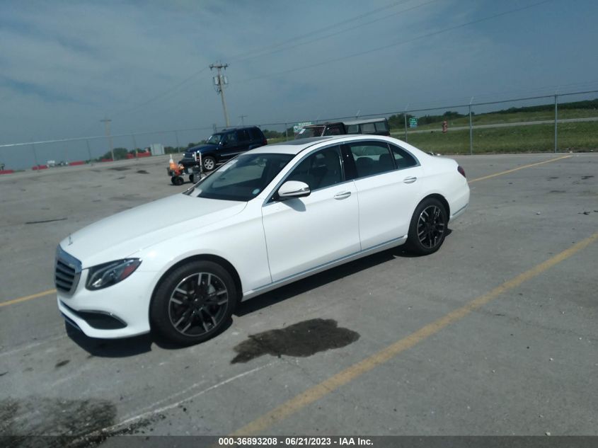 2017 MERCEDES-BENZ E-CLASS E 300 - WDDZF4KB8HA126971