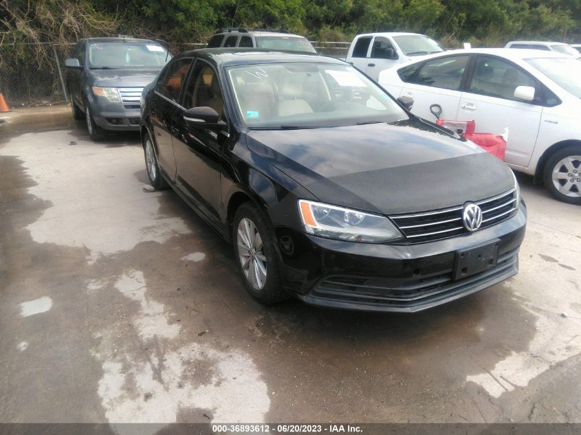 2015 VOLKSWAGEN JETTA SEDAN 1.8T SE W/CONNECTIVITY - 3VWD07AJ3FM300300