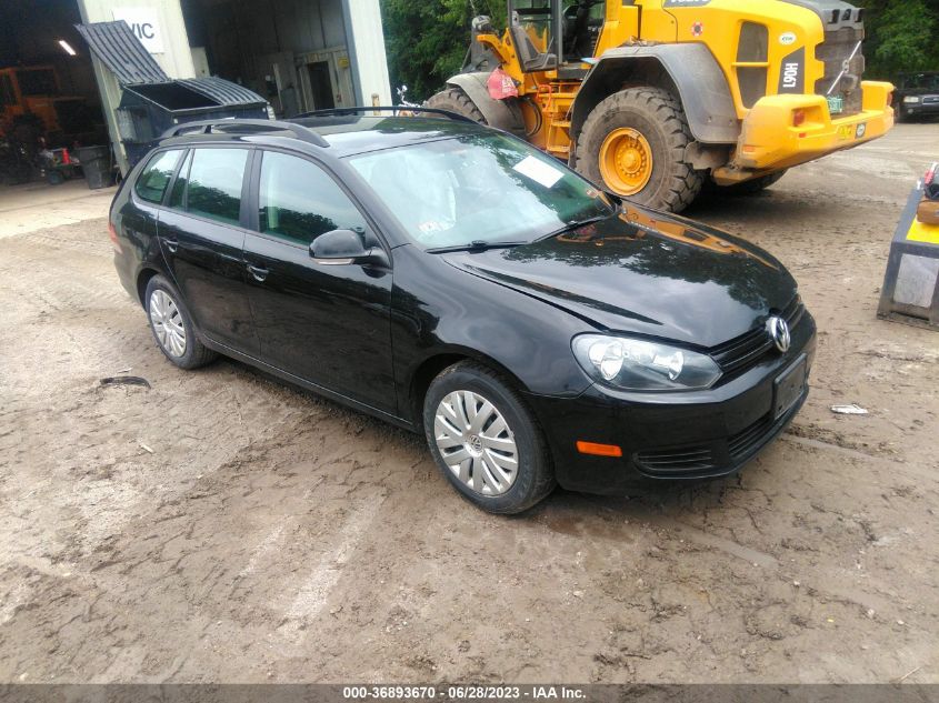 2013 VOLKSWAGEN JETTA SPORTWAGEN S - 3VWPP7AJ8DM610206