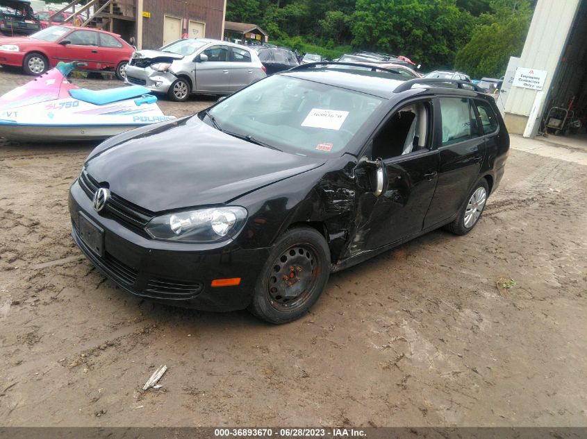 2013 VOLKSWAGEN JETTA SPORTWAGEN S - 3VWPP7AJ8DM610206