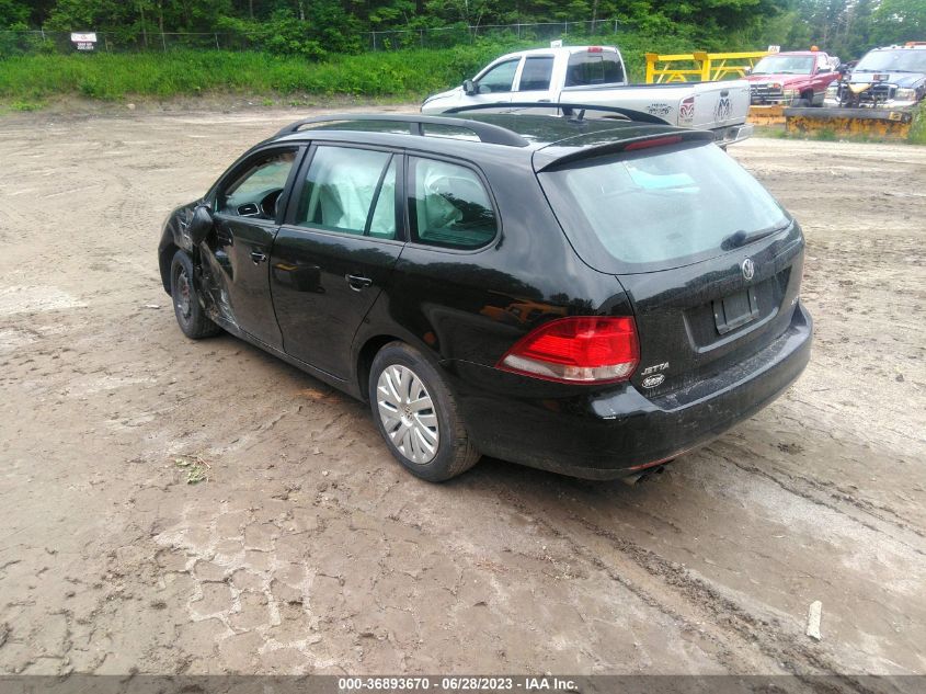 2013 VOLKSWAGEN JETTA SPORTWAGEN S - 3VWPP7AJ8DM610206