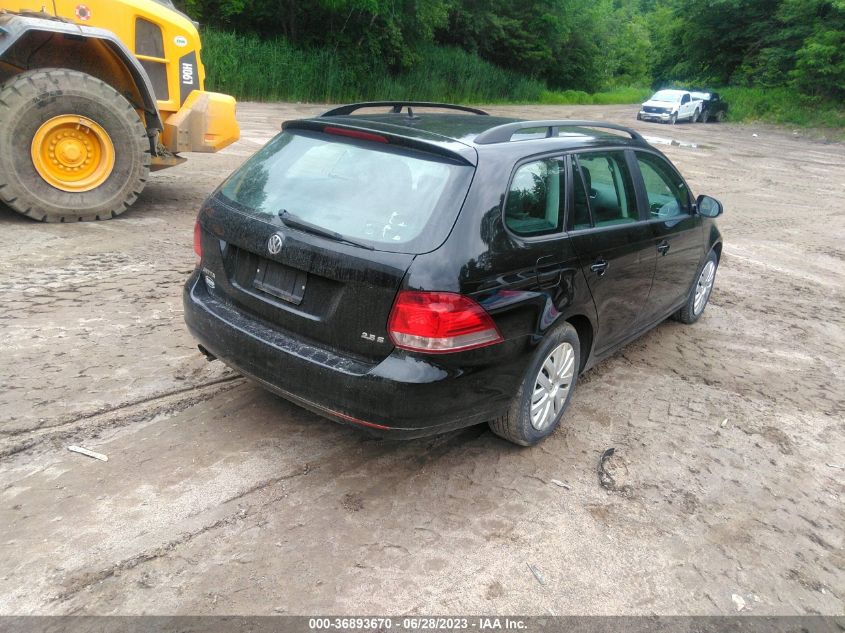 2013 VOLKSWAGEN JETTA SPORTWAGEN S - 3VWPP7AJ8DM610206