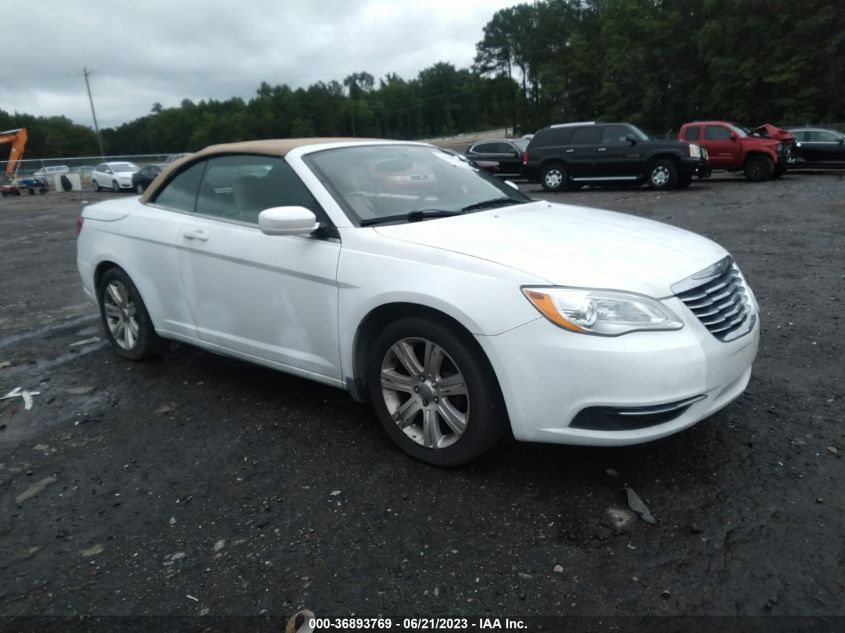2013 CHRYSLER 200 TOURING - 1C3BCBEB2DN506562