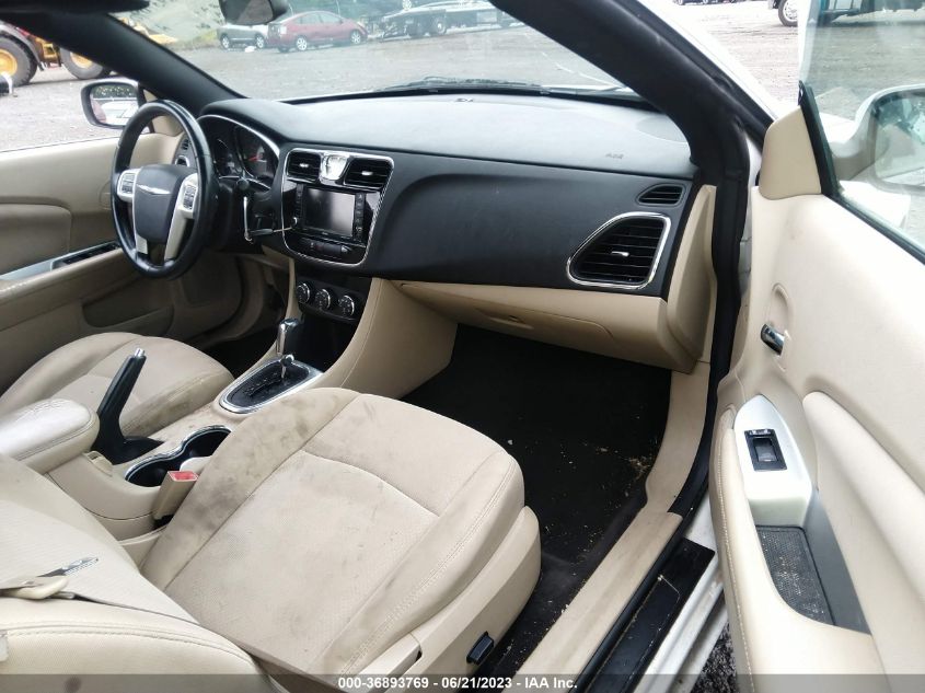 2013 CHRYSLER 200 TOURING - 1C3BCBEB2DN506562