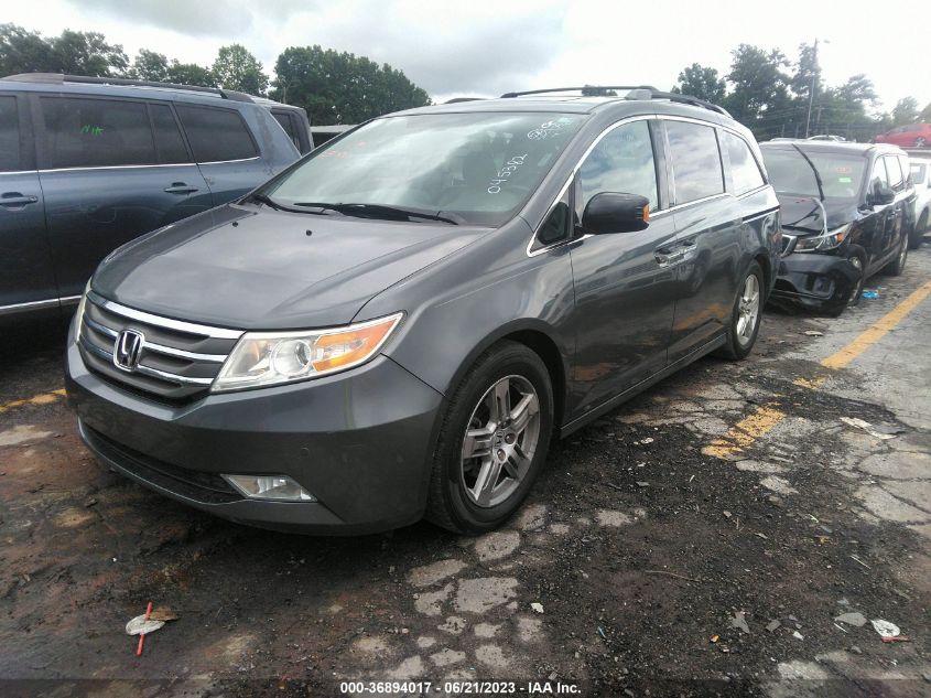 VIN 5FNRL5H92DB045382 2013 HONDA ODYSSEY no.2