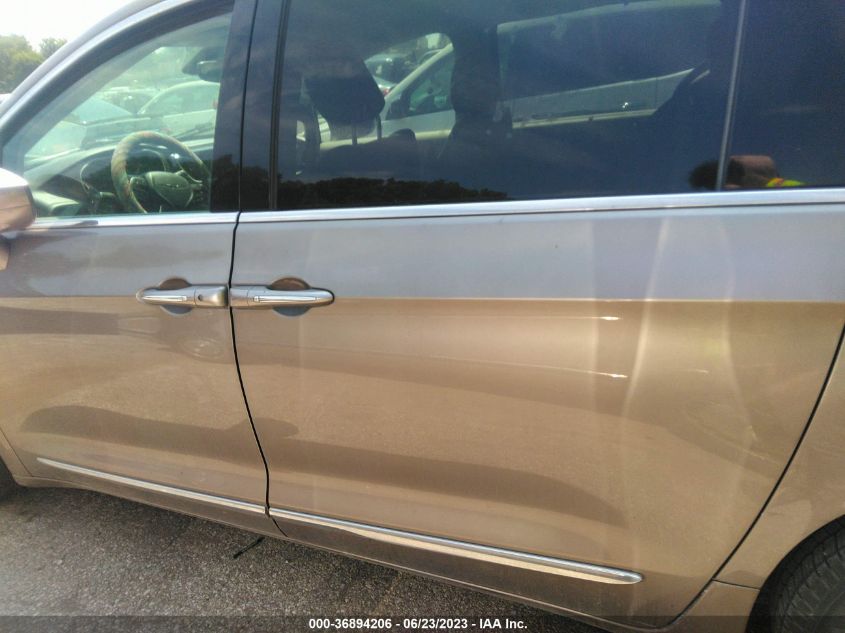 2018 CHRYSLER PACIFICA TOURING L - 2C4RC1BGXJR152373