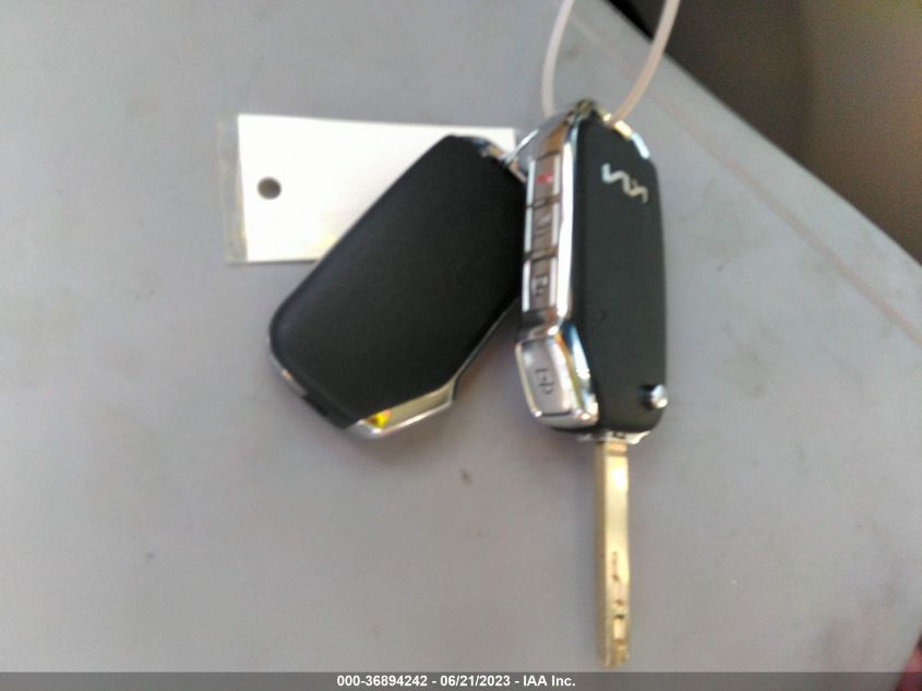 2022 KIA SOUL LX - KNDJ23AU0N7178913