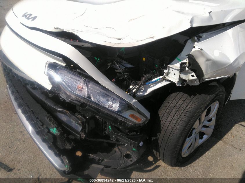 2022 KIA SOUL LX - KNDJ23AU0N7178913