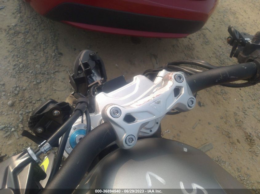2022 TRIUMPH MOTORCYCLE SPEED TRIPLE 1200 RS SMTP01ST5NTAF7957