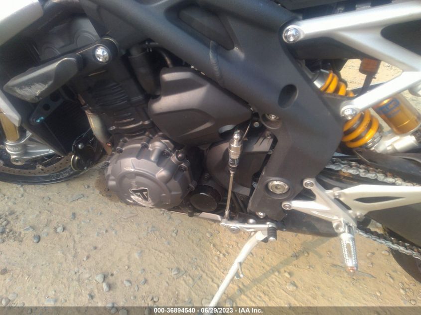2022 TRIUMPH MOTORCYCLE SPEED TRIPLE 1200 RS SMTP01ST5NTAF7957
