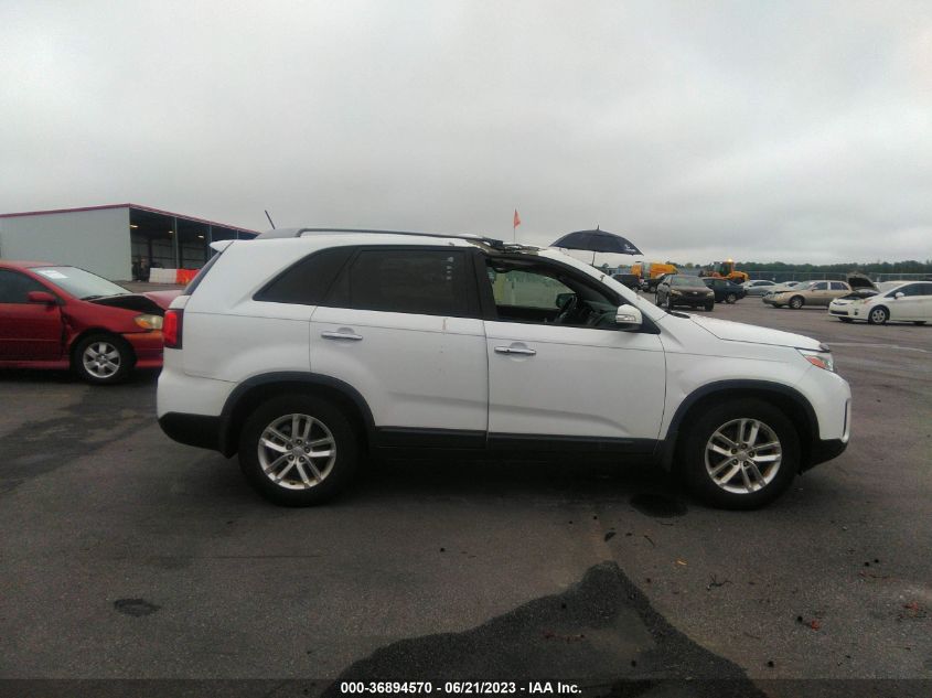 2014 KIA SORENTO LX - 5XYKT3A60EG442881