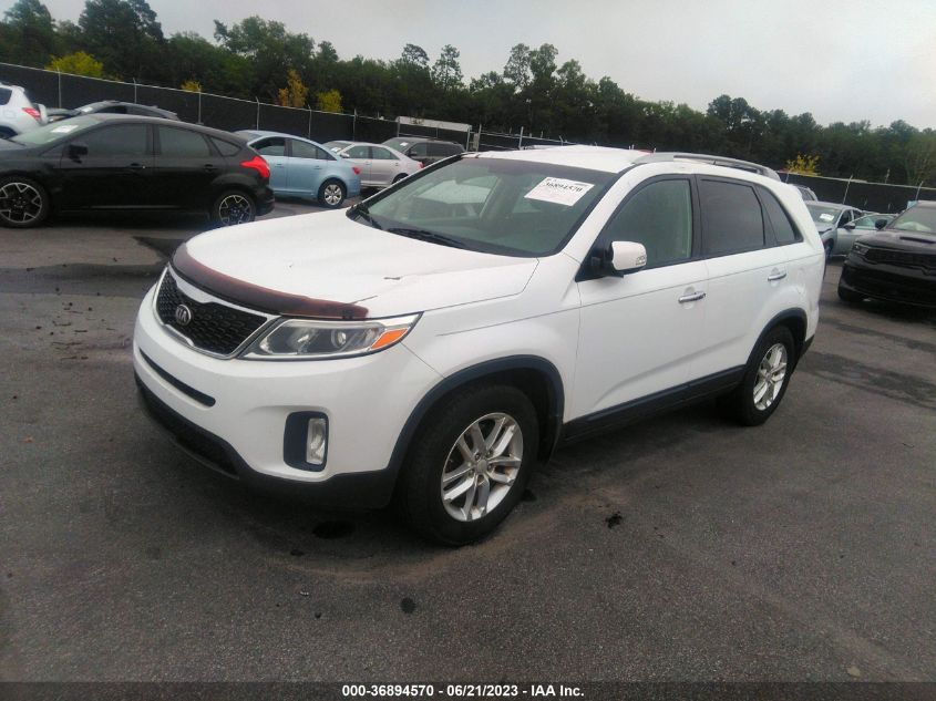 2014 KIA SORENTO LX - 5XYKT3A60EG442881