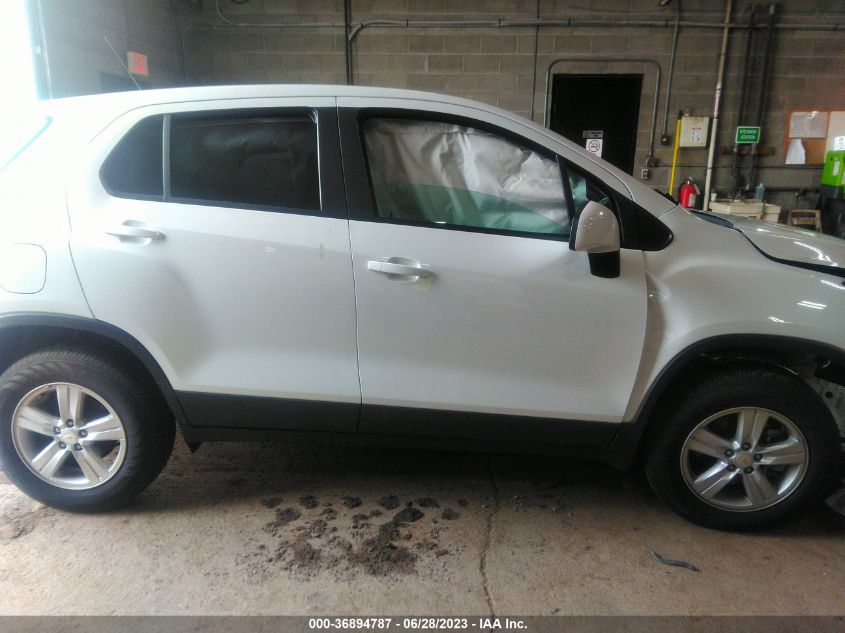 2022 CHEVROLET TRAX LS - KL7CJNSM4NB520332