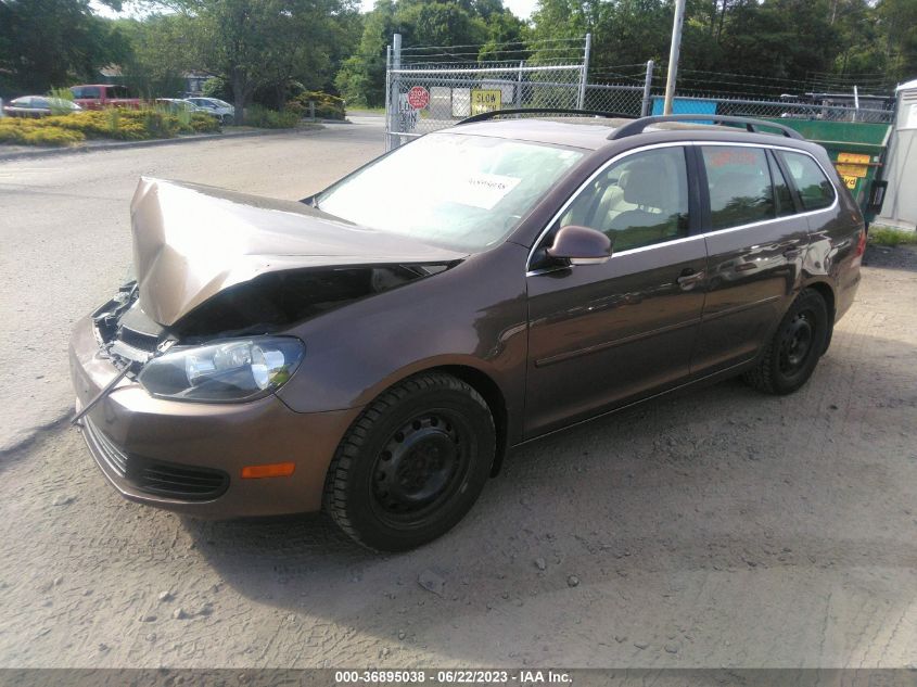 2014 VOLKSWAGEN JETTA SPORTWAGEN TDI W/SUNROOF & NAV - 3VWPL7AJ6EM607527