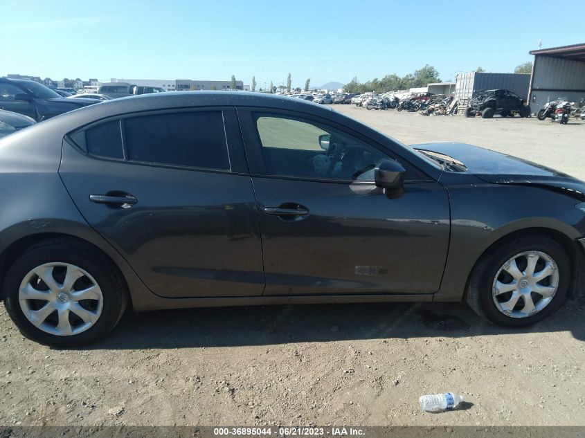 2018 MAZDA MAZDA3 4-DOOR SPORT - 3MZBN1U73JM183767