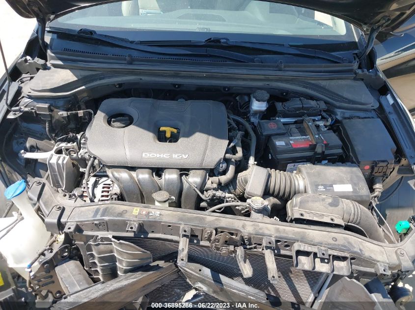2017 HYUNDAI ELANTRA LIMITED - KMHD84LFXHU067657