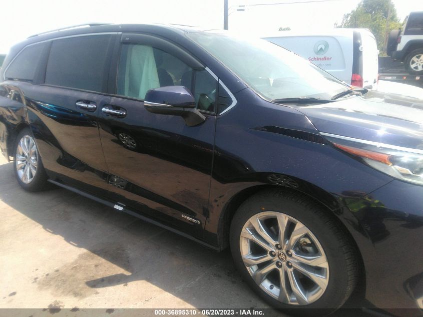2021 TOYOTA SIENNA LIMITED/PLATINUM - 5TDERKEC2MS003818