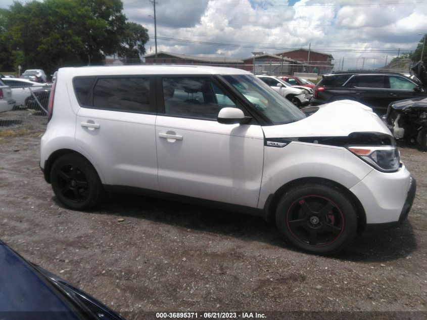 2015 KIA SOUL + - KNDJP3A51F7143065