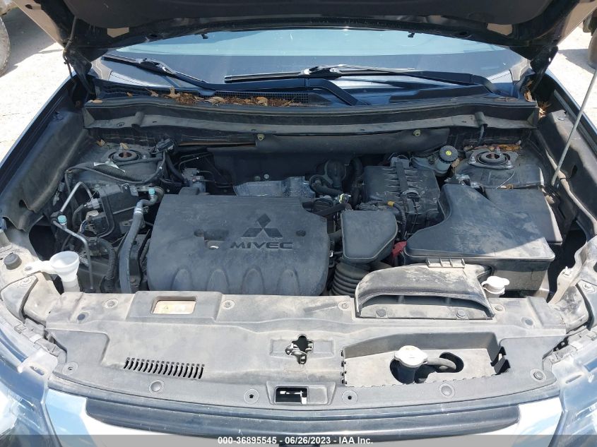 2017 MITSUBISHI OUTLANDER SE/SEL - JA4AD3A3XHZ059884