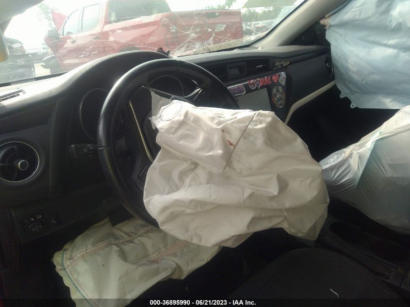 2018 TOYOTA COROLLA IM - JTNKARJE6JJ565929