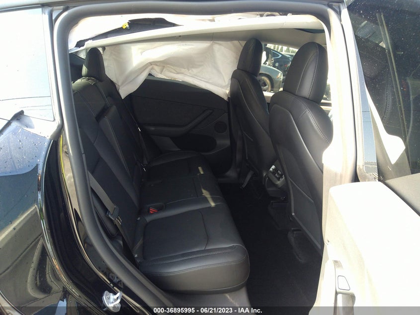 VIN 7SAYGDEF1NF538088 2022 TESLA MODEL Y