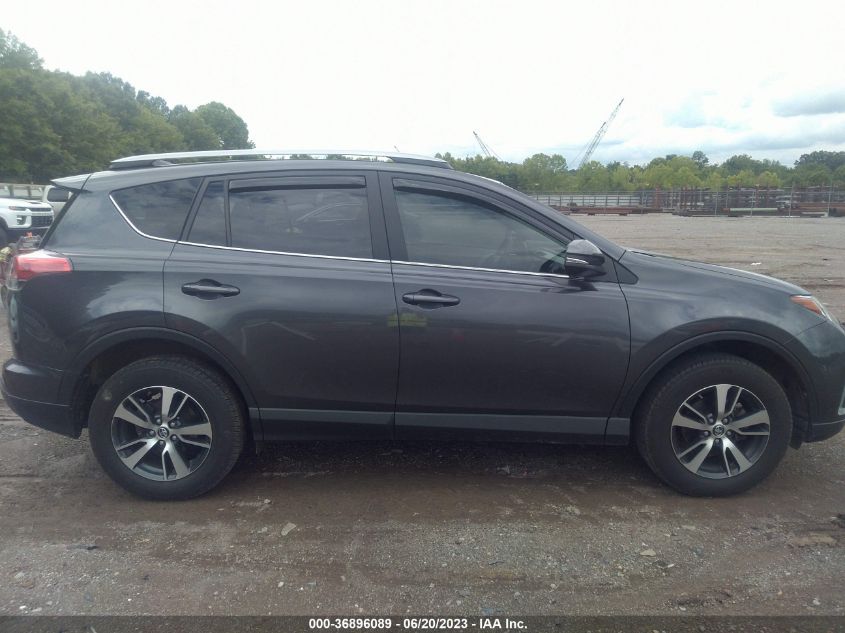 2017 TOYOTA RAV4 XLE - JTMRFREV7HJ704555