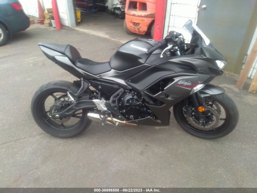 VIN ML5EXEN13NDA72954 2022 KAWASAKI EX650 N