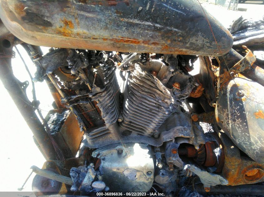 2004 SUZUKI VL1500 - JS1VY51AX42102302