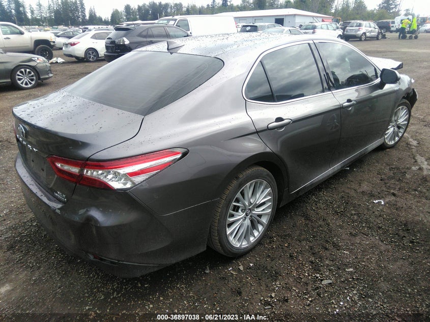 VIN 4T1F31AK7LU529235 2020 TOYOTA CAMRY HYBRID XLE