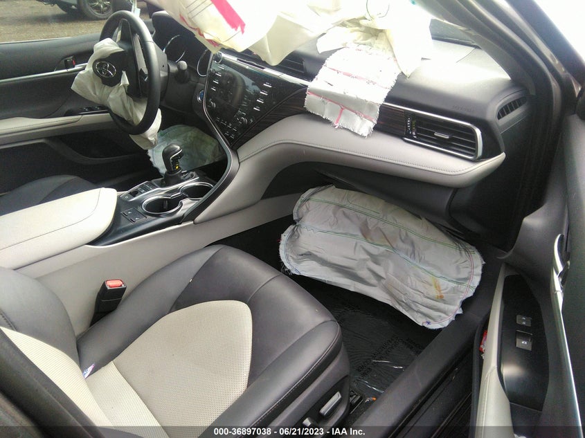 VIN 4T1F31AK7LU529235 2020 TOYOTA CAMRY HYBRID XLE